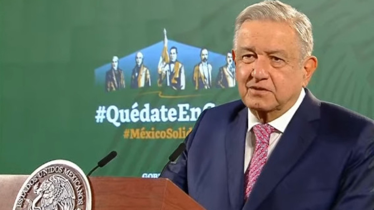 “Estamos de nuevo de pie y en lucha”, afirma AMLO tras su regreso a la mañanera