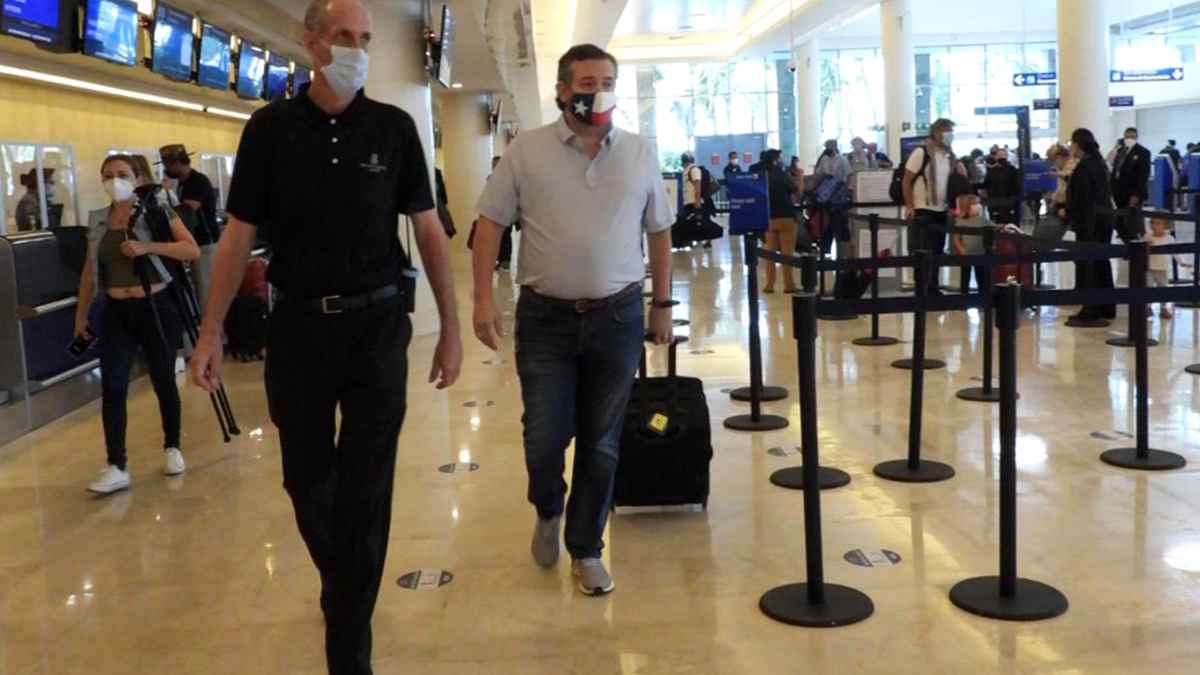 ¿Los Simpson predijeron la huida del senador Ted Cruz de Texas a Cancún?