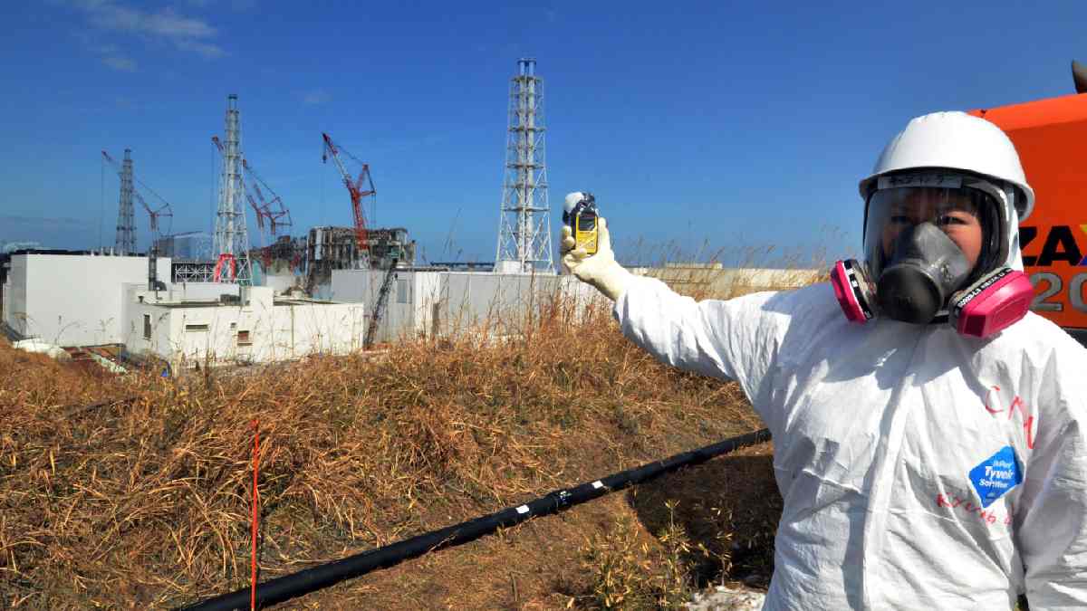 Continúan trabajos para desmantelar planta nuclear de Fukushima