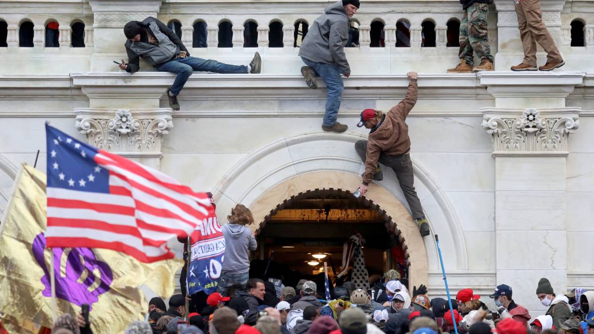 Policía de EU alerta sobre plan para atacar el Capitolio el jueves