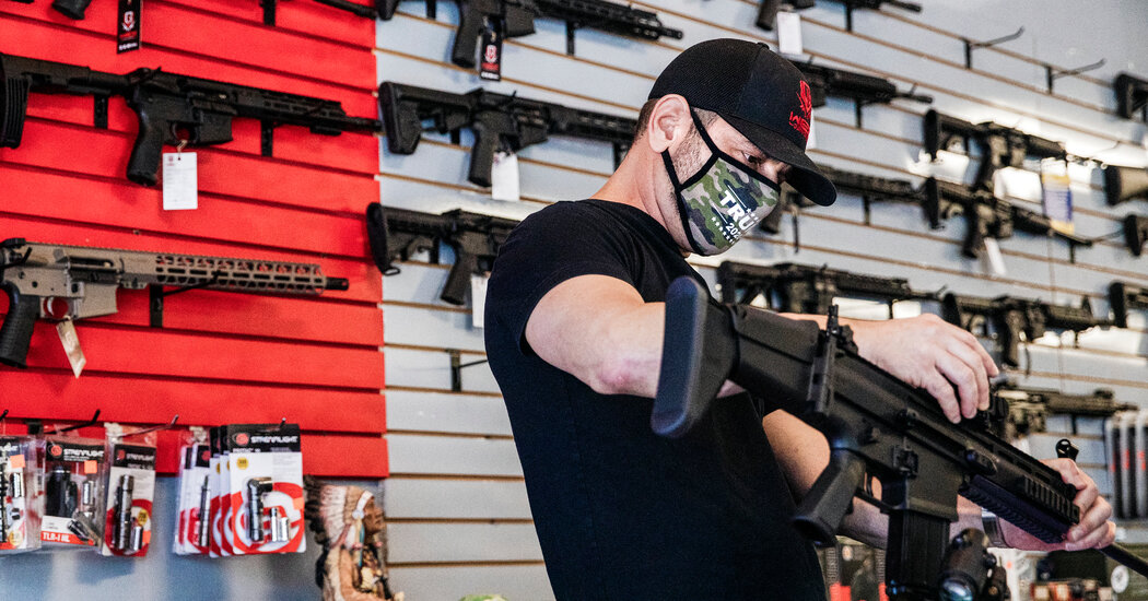 Biden anuncia medidas ante «epidemia» de violencia con armas de fuego en EU