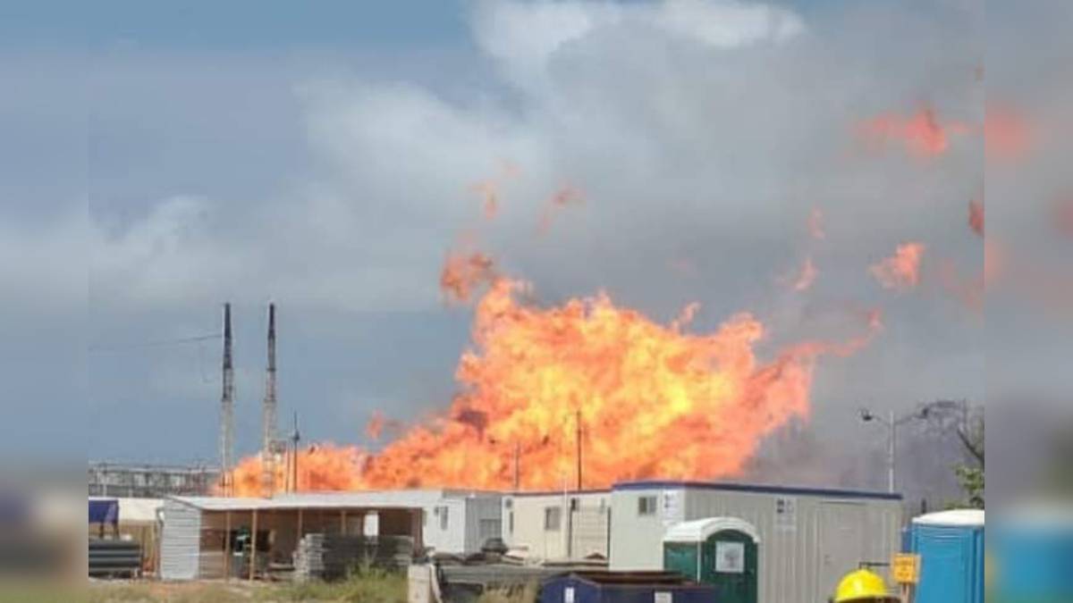 Así fue el incendio en complejo petroquímico de Pajaritos, Veracruz
