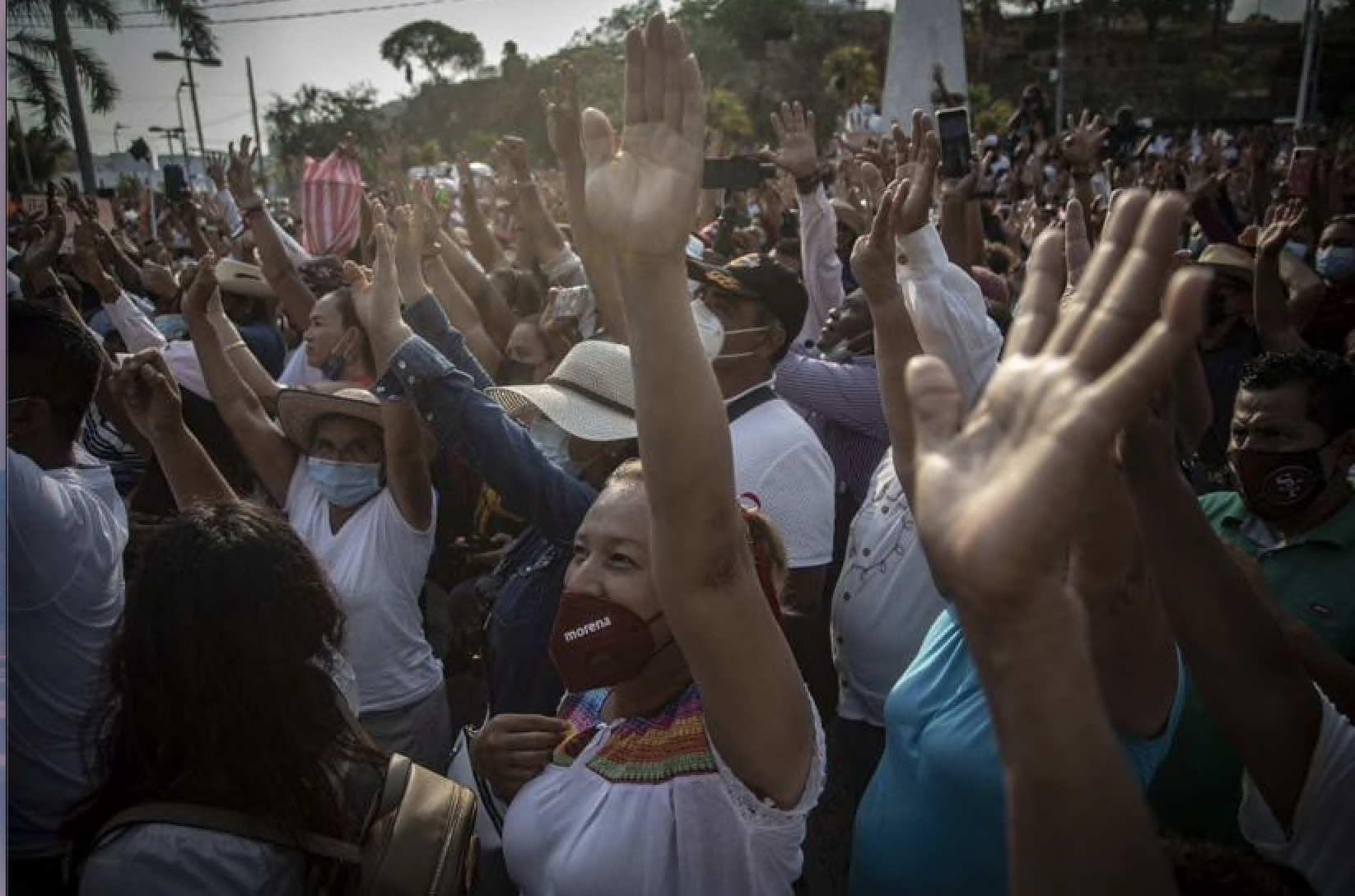 Morena tira de López Obrador para ganar Guerrero