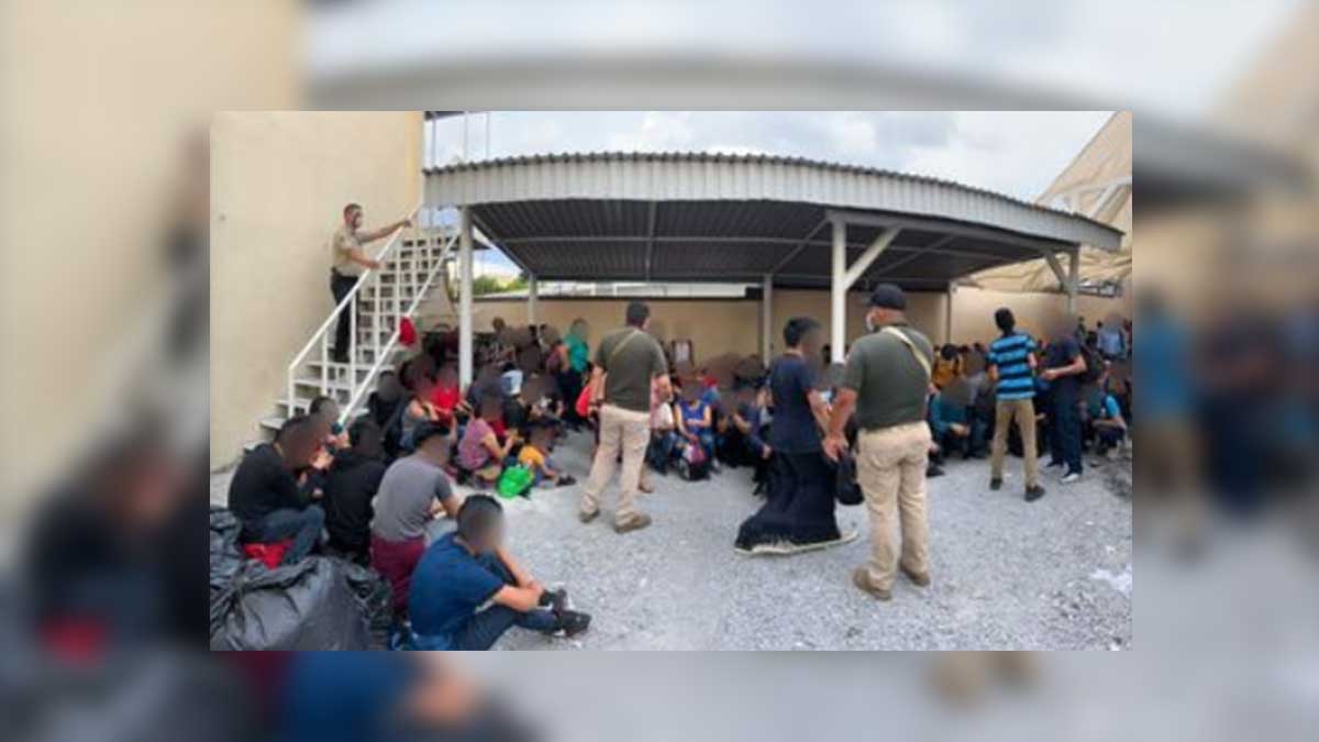 Rescatan a 327 migrantes en Nuevo León
