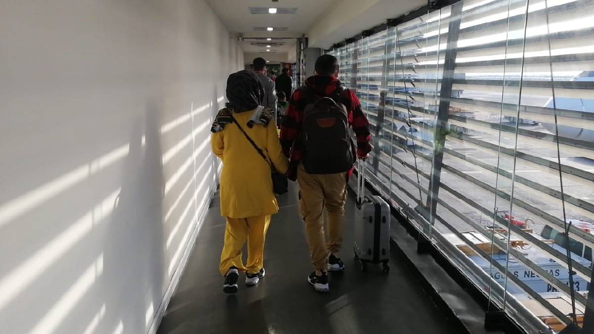 Permiten acceso a pareja afgana a México tras haber sido deportada
