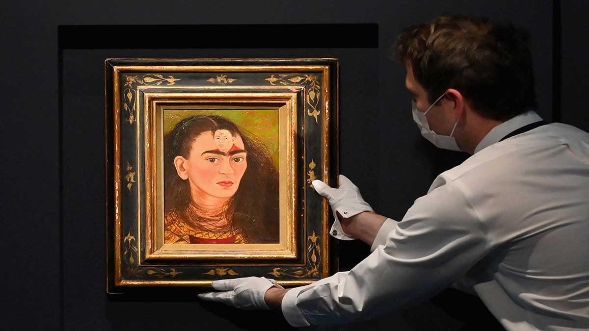 Subastan obra de Frida Kahlo por 35 mdd