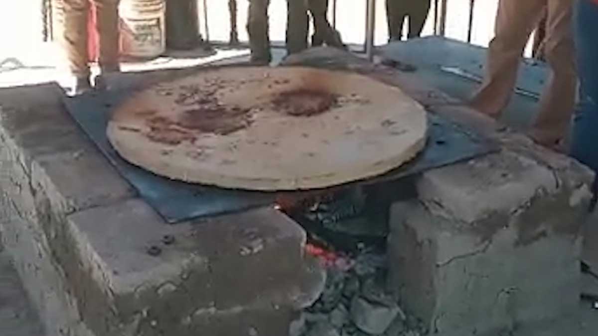 ¡Conoce las gorditas tamaño jumbo! Son de más de un metro