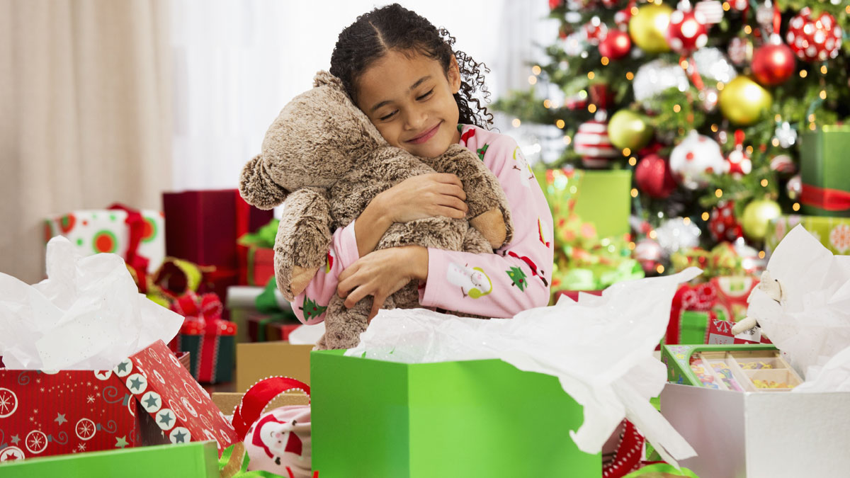 ¿Cuántos juguetes debe recibir un niño en Navidad?