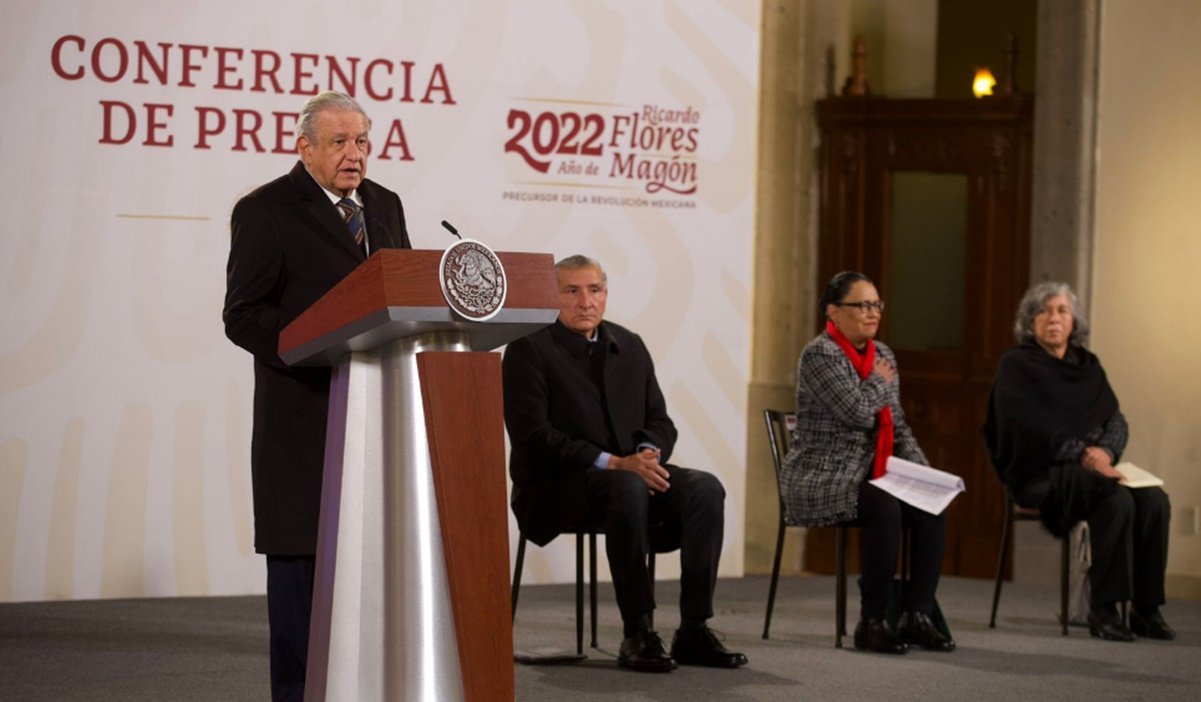 Asegura AMLO que recibió refinerías en pésimo estado y ya han invertido más de 60 mmdp invertidos