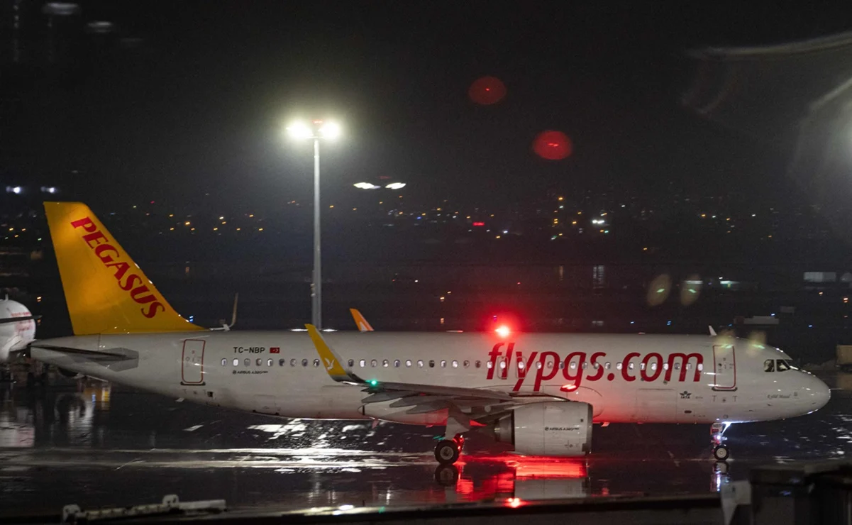 Rusia cierra su espacio aéreo a 36 países europeos y a Canadá