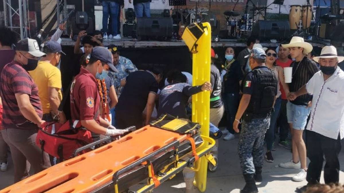La caída de una lona deja 11 lesionados en evento gastronómico en Hidalgo; un herido se encuentra grave