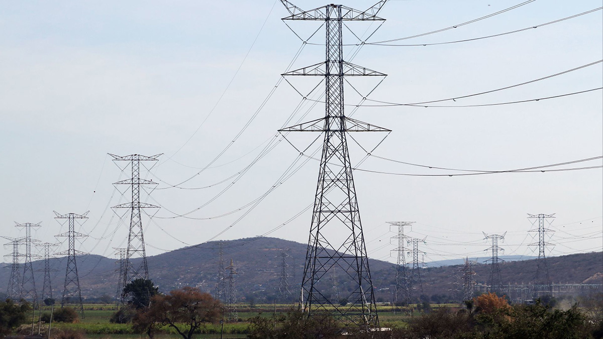“Histórica y patriota”, declarar constitucional la ley eléctrica: AMLO
