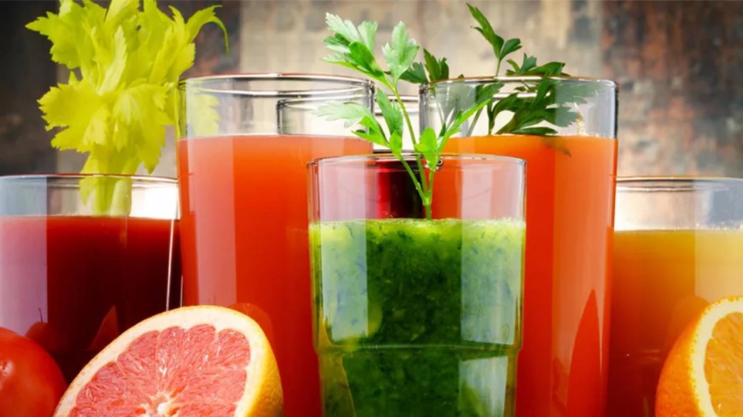 Las mejores y peores bebidas para tu salud, según Harvard