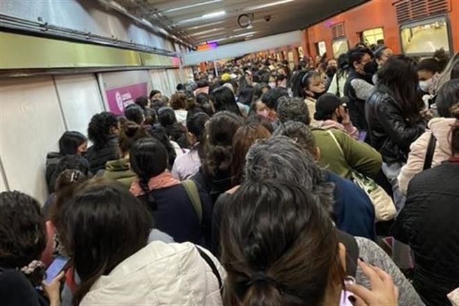 Emite Metro justificante para viajeros por retrasos