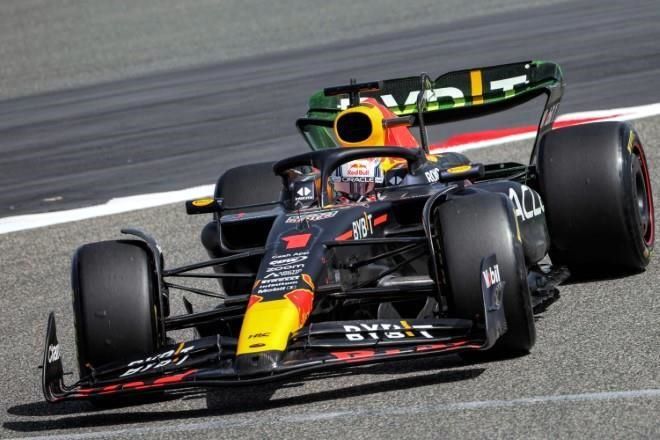 Verstappen arranca con el mejor tiempo pretemporada de F1