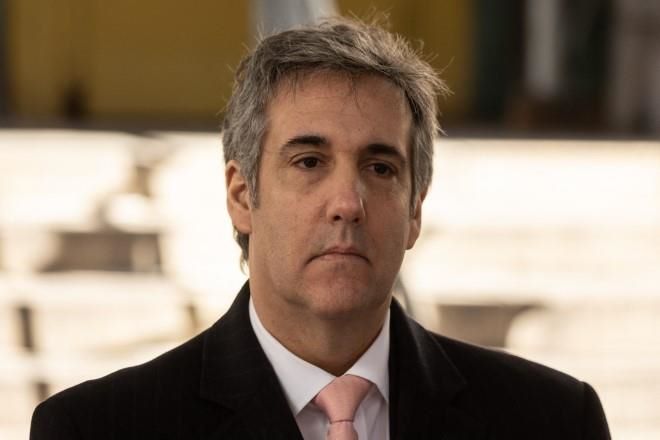Demanda Trump a su ex abogado Michael Cohen