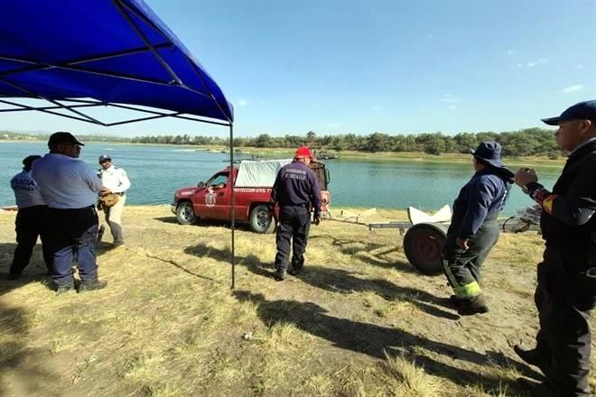 Rescatan cuerpo de joven ahogado en Lago de Guadalupe