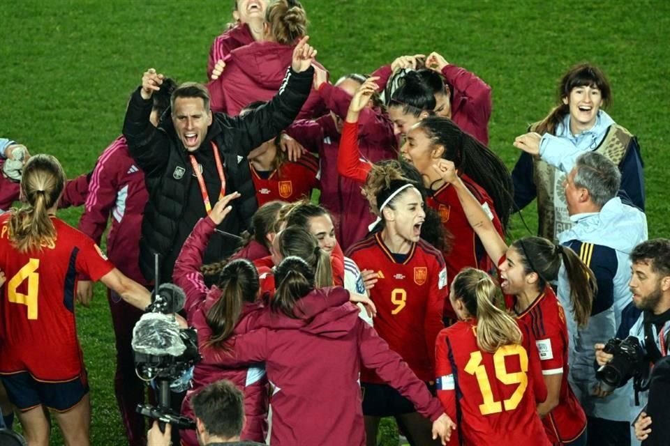 España va a su primera Final del Mundial femenil