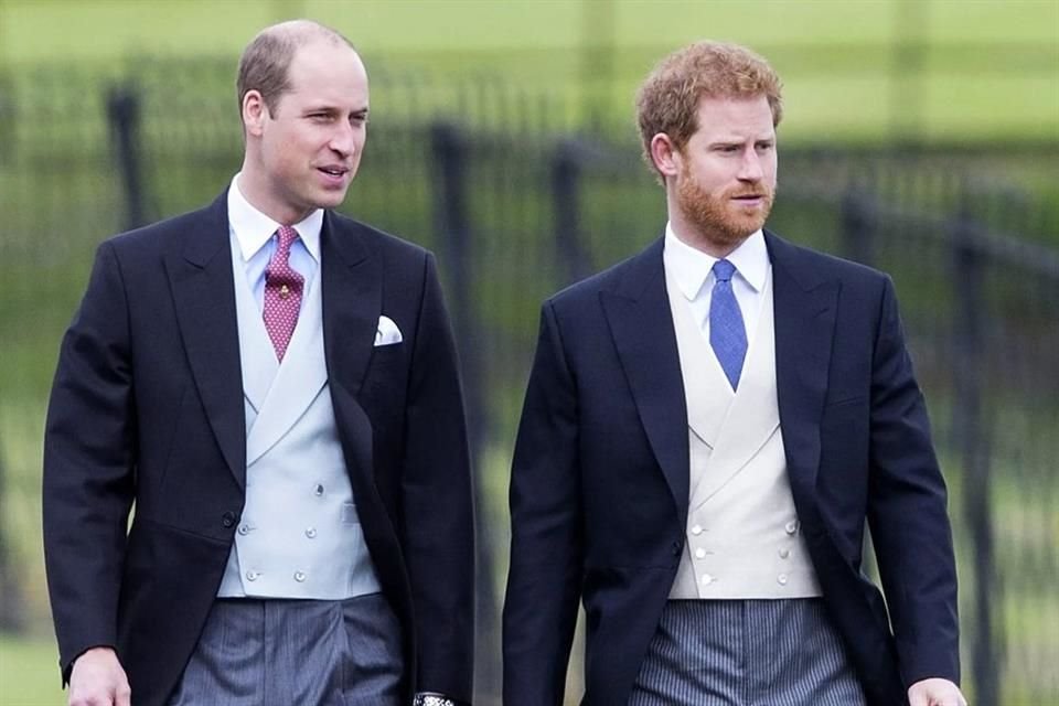 Príncipes de Gales no quieren a Enrique y Meghan en Navidad