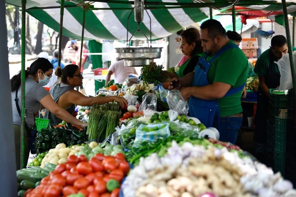 Se acelera inflación en México a 4.66% en diciembre
