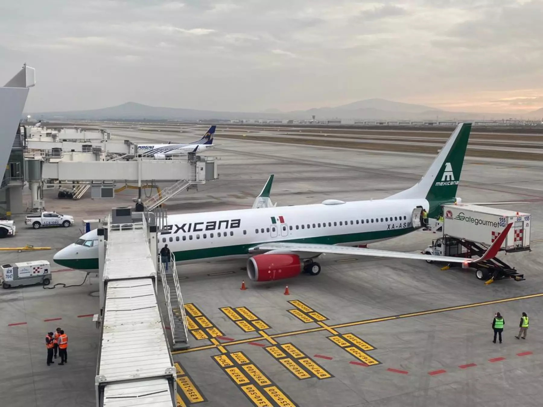 Los aviones cedidos a Mexicana de Aviación tienen un valor de 3 mil 700 millones de pesos