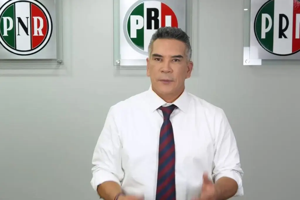 ‘Si no lo educaron, aquí en el Senado lo vamos a educar’, asegura ‘Alito’ Moreno tras pleito con Noroña