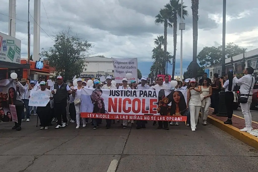 Detienen a la madre y padrastro de Paloma Nicole; realizan marcha pacífica por justicia