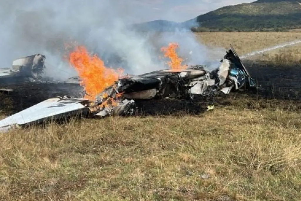 Avioneta se desploma en Michoacán, deja seis heridos  