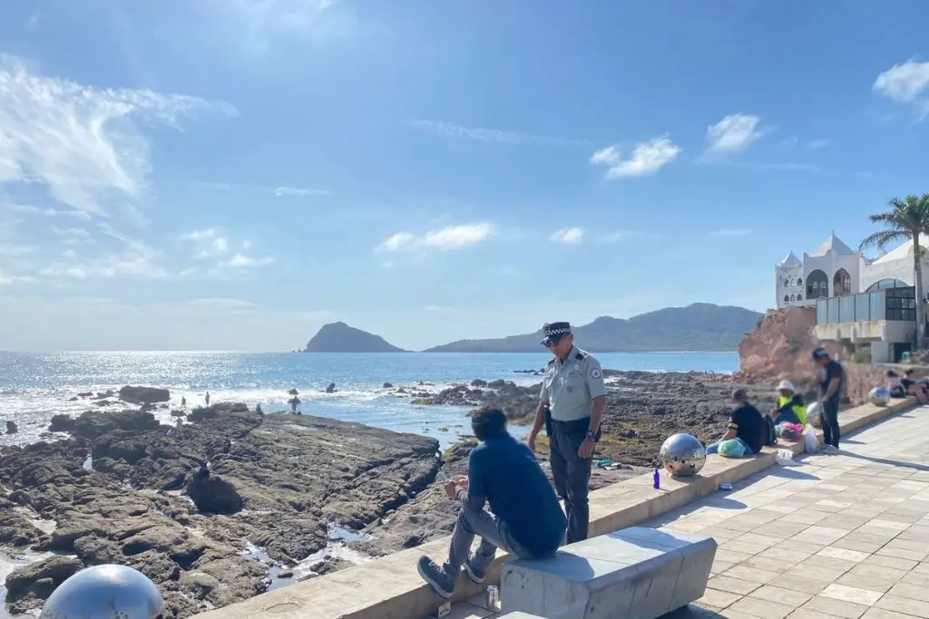 Rescatan a dos de los seis turistas secuestrados en Sinaloa