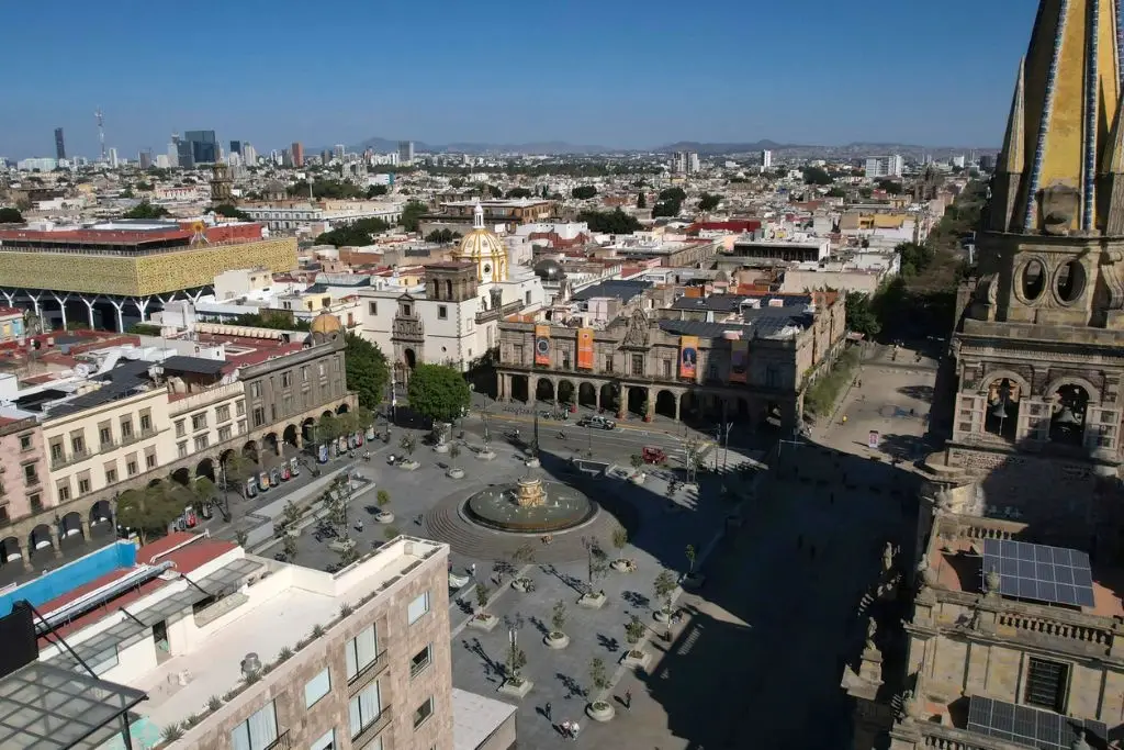 Jalisco restablece el turismo y la conectividad aérea tras el operativo contra El Mencho