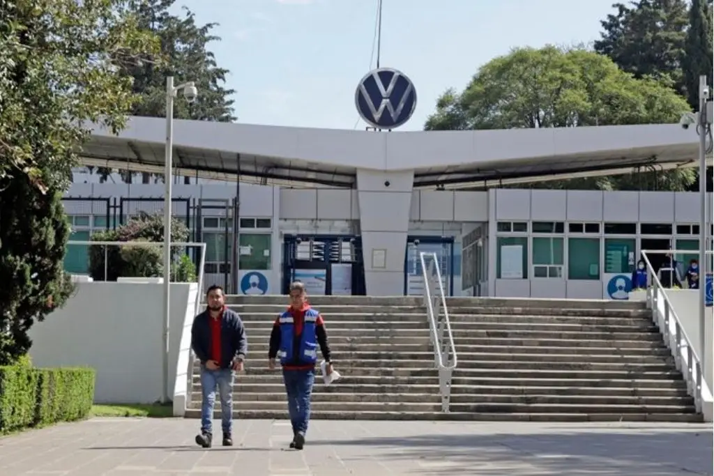 Volkswagen anuncia un ajuste de producción en su planta de Puebla 