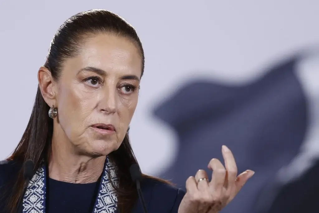 Sheinbaum atribuye a la “injerencia” extranjera la violencia desatada en Sinaloa