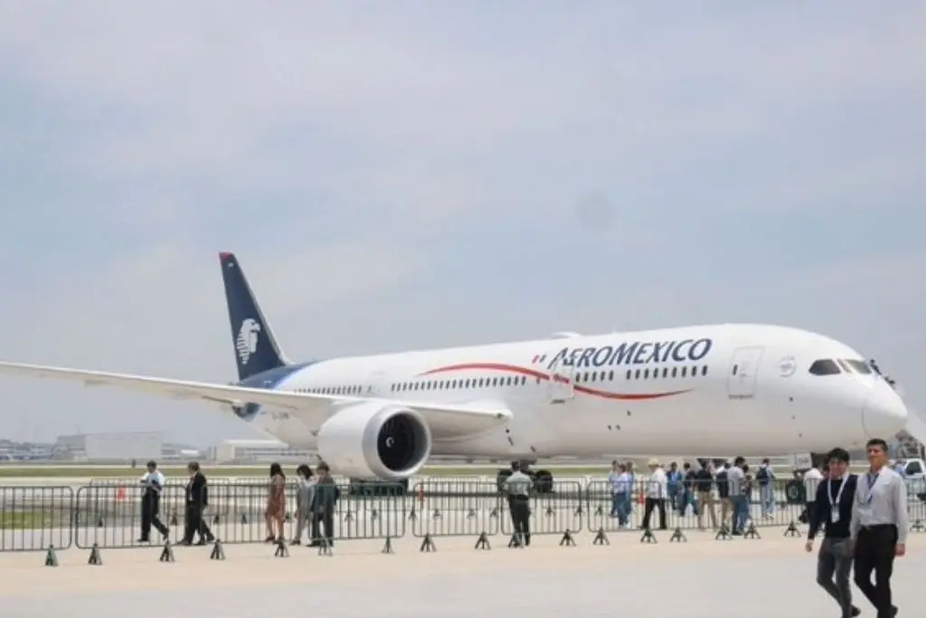Aeroméxico admite la filtración de una base de datos de sus clientes 
